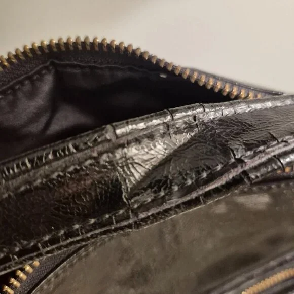 Coach Peyton Black Leather Hobo Bag F20108 Gold Hardware Zip Heart Charm - Picture 5 of 8